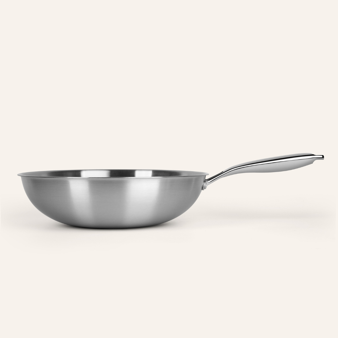 Titanium Gehamerde Pan Pro + GRATIS Gehamerde Wok Pan Pro